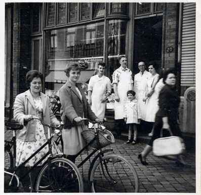 Schurmann W Brugstraat 1957.jpg